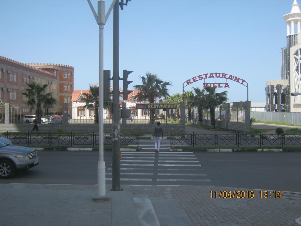 Mindia'S Apartment Batumi Exterior foto